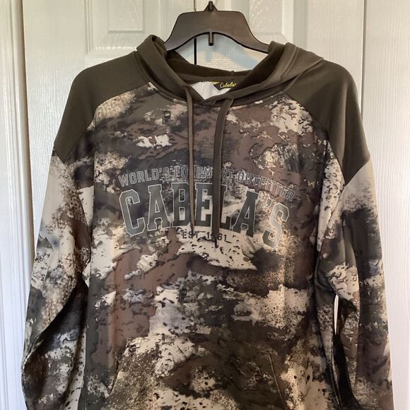 Cabela's Men's Camouflage Hoodie - Picture 2 of 4